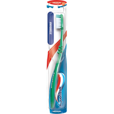 Aquafresh Standart toothbrush