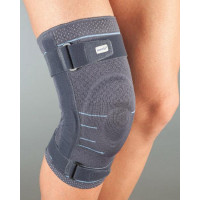 Bandage on a knee elastic, a silicone ring, hinges, additional fixing the XXL 116 AURAFIKS size