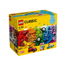 Designer of LEGO Classic Cubes and wheels (10715)