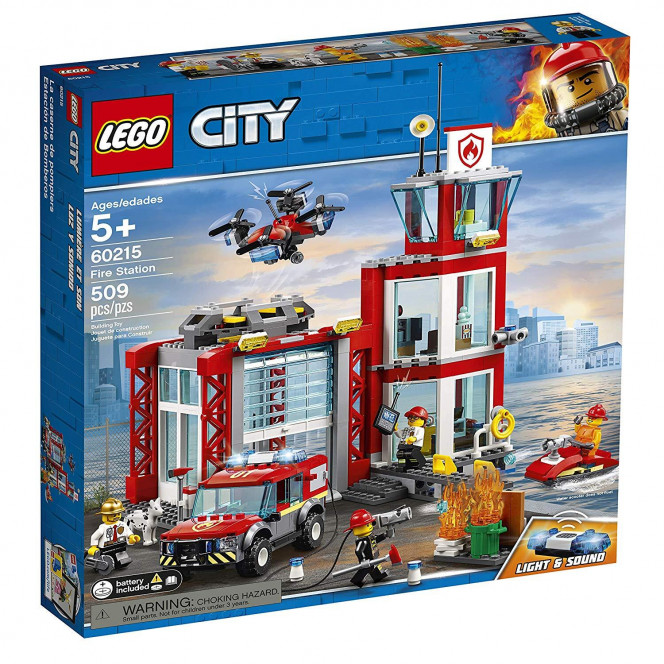 Designer of LEGO City Fire depot (60215 L)