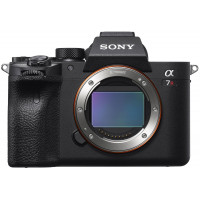 Фотоаппарат SONY Alpha a7R IV body (ILCE7RM4B.CEC)сертификат 15000 грн. в подарок или 0% кредит на 12 месяцев!