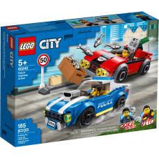 The designer of the LEGO City Arrest on the highway (60242)