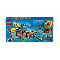 Designer of the LEGO City Ocean: Research station (60265 L)