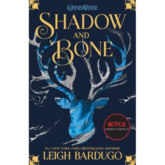  Grisha trilogy Book 1: Shadow and Bone - Leigh Bardugo - 9781510105249