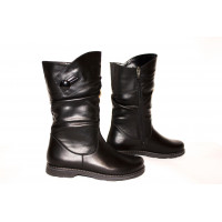 Leather boots on fur, from the manufacturer. Dimensions 36 to 42. Wholesale from 5 pieces less for $ 5