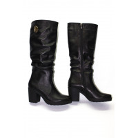 High boots made of genuine leather, from the manufacturer.Free shipping 