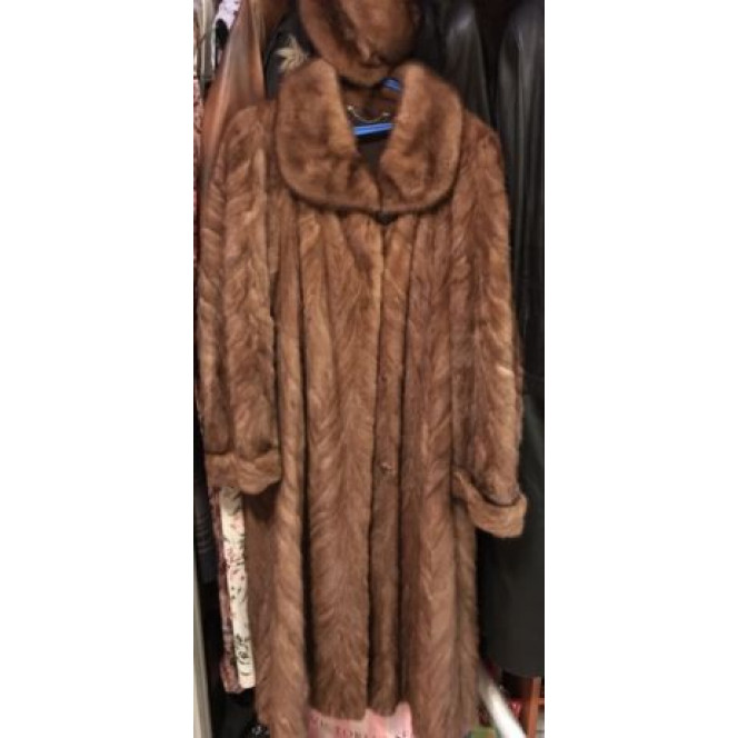 Fur coat mink red, Size 56