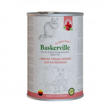 Baskerville the Tinned forage of a super-premium class with a lamb, a cranberry and a cats grass for the elderly and aging cats with sensitive digestion