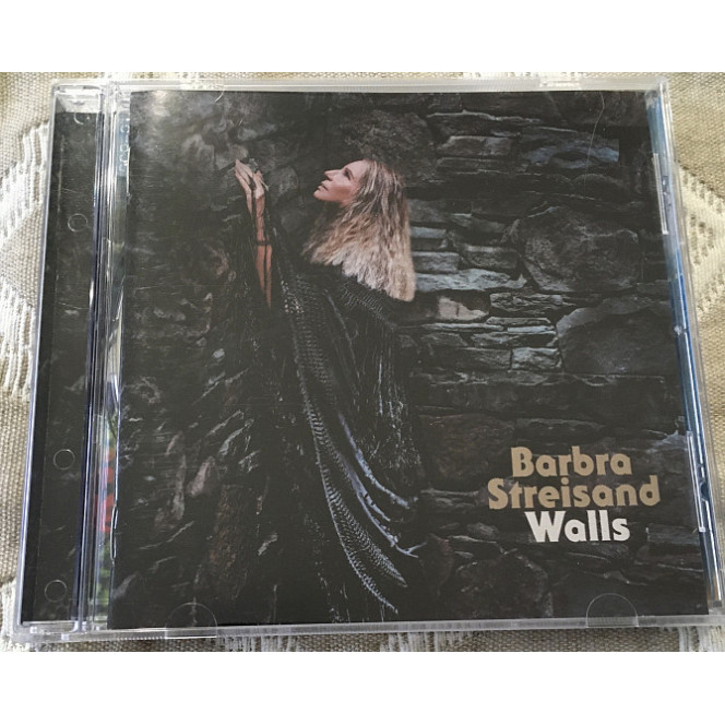 Barbra Streisand ‎ – 2018 Walls [Columbia ‎ – 19075895482, Sony Music ‎ – 19075895482]