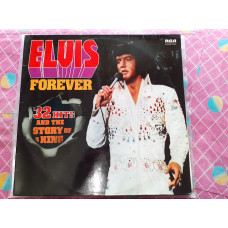 Double vinyl record of LP Elvis Forever 32 Hits And The Story Of A King