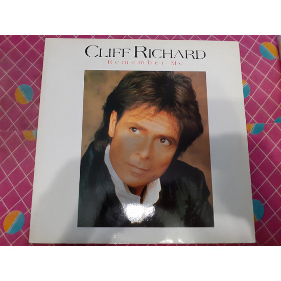 Double vinyl record of LP Cliff Richard - Remember Me