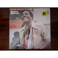 Vinyl record of LP Brook Benton – Story Teller