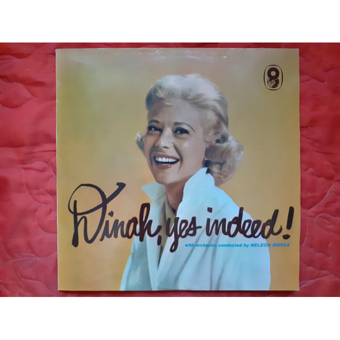 Vinyl record of LP Dinah Shore – Dinah, Yes Indeed!