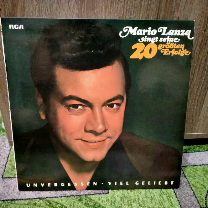 Mario Lanza