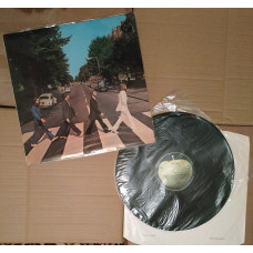 The Beatles Abbey Road 1969 uk press lp vinyl blamed