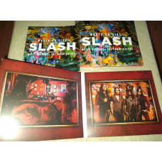 Slash Featuring Myles Kennedy & The Conspirators ‎ World On Fire Made In The EU.