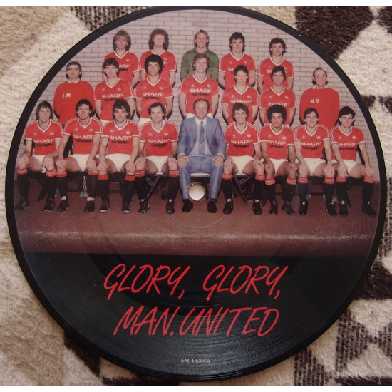 Manchester United Football Team/The Wave Band ‎ – Glory, Glory, Man. United/The Wembley Trail