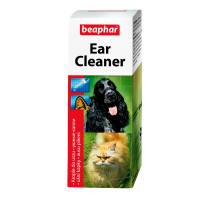 Beaphar Ear Cleaner drops to clean the outside of the ear canal