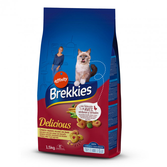 Brekkies Delicious Poultry Dry cat food with meat and vegetables