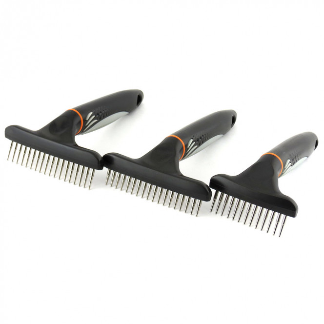 Trixie Comb Untangler Rotating Tooth Comb for Dogs and Cats